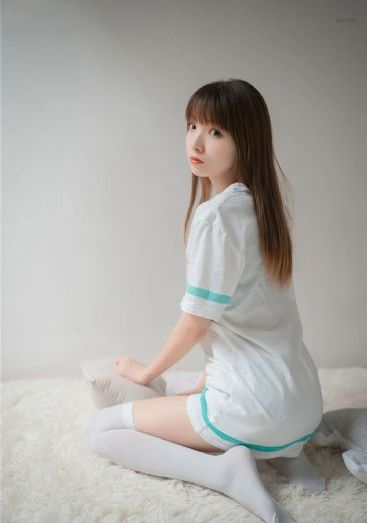 717韩国三级理伦电影