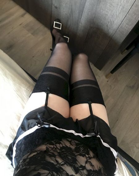 青青河边草免费观看