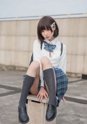 《妈妈的庭院》电视剧